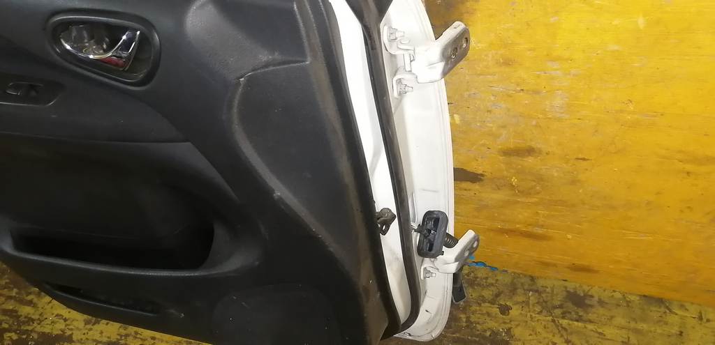 Кузов Nissan Serena 5