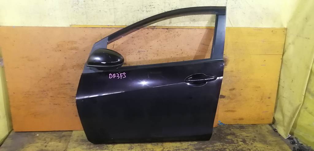 дверь Mazda Demio 0