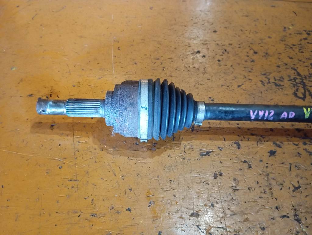 AD VY12 ПРИВОД ПЕРЕДНИЙ ПРАВЫЙ A/T Nissan AD 1
