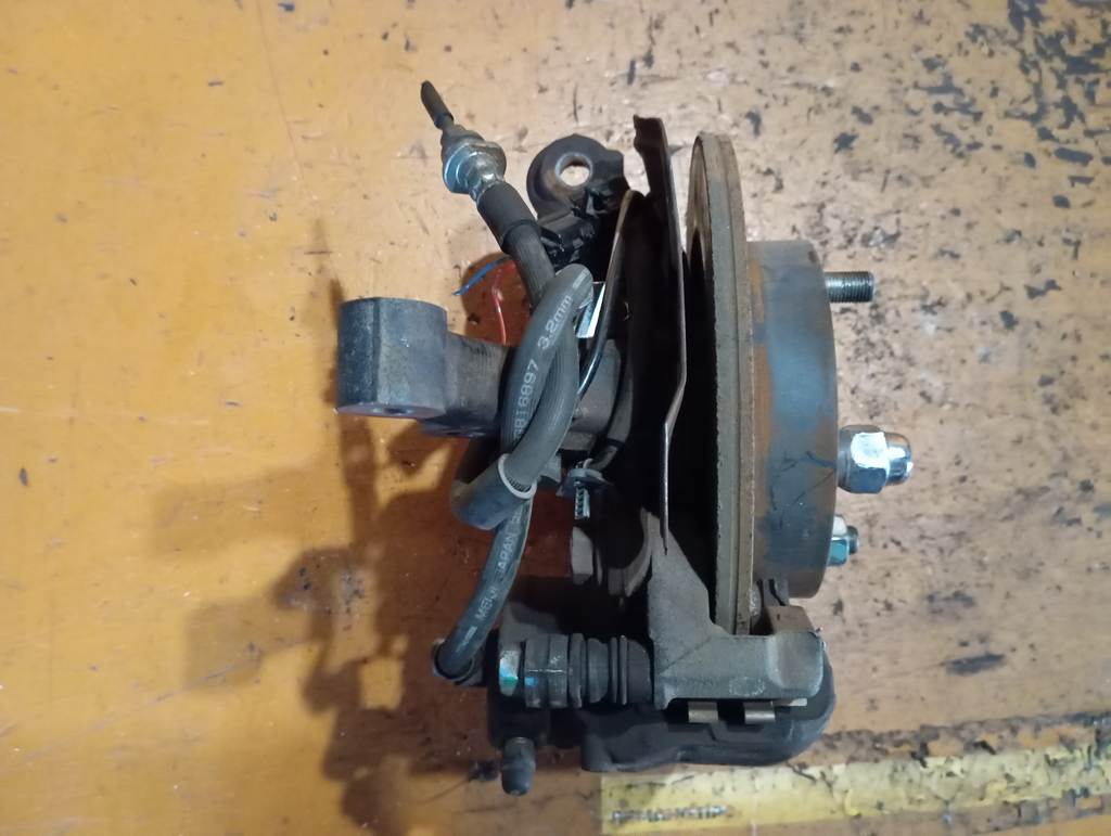 WAGON R MH55S СТУПИЦА ПЕРЕДНЯЯ ЛЕВАЯ ABS Suzuki Wagon R 1