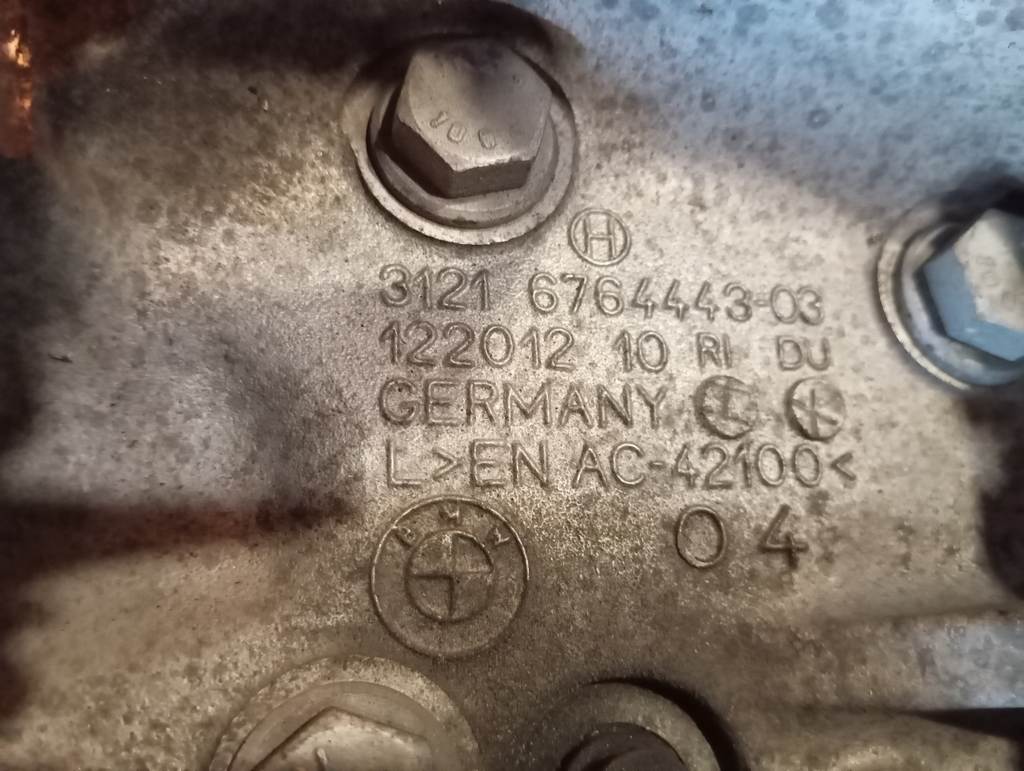 BMW E92 СТУПИЦА ПЕРЕДНЯЯ ЛЕВАЯ ABS ( В СБОРЕ ) 31216764443-03 BMW 3 Series 4