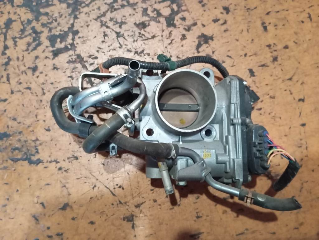 L15A ДРОССЕЛЬНАЯ ЗАСЛОНКА Honda Freed 1