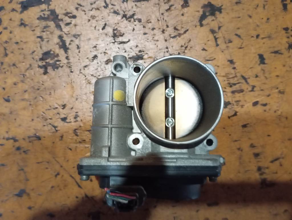 MR20DD ДРОССЕЛЬНАЯ ЗАСЛОНКА Nissan Serena 1