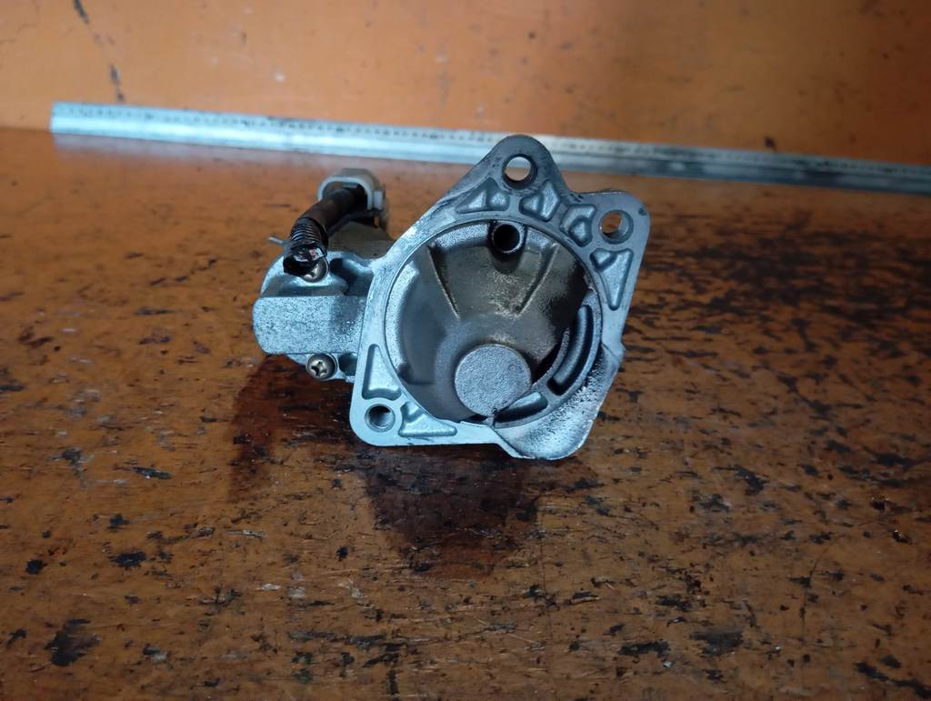 стартер Mazda Demio 3