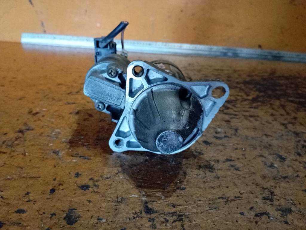 стартер Mazda Demio 3