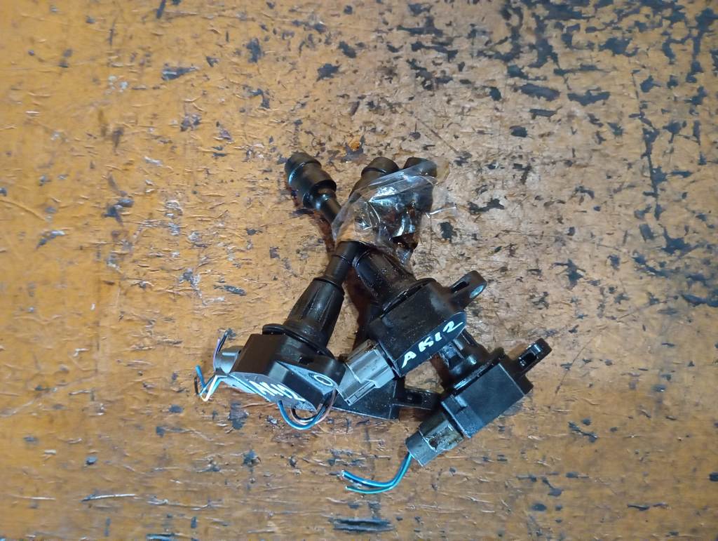 CR12DE КАТУШКА ЗАЖИГАНИЯ 22448 AX001 Nissan March 1