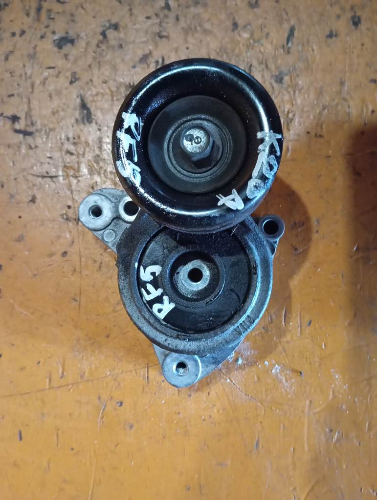 натяжитель Honda Stepwgn 0
