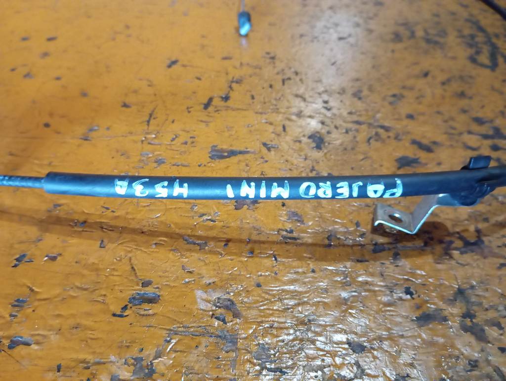 PAJERO MINI H53A ТРОСИК ГАЗА Mitsubishi Pajero Mini 1