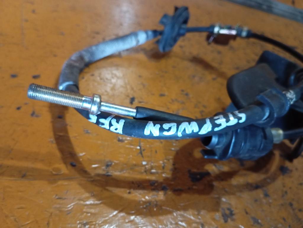 STEPWGN RF5 ТРОС АКПП Honda Stepwgn 1