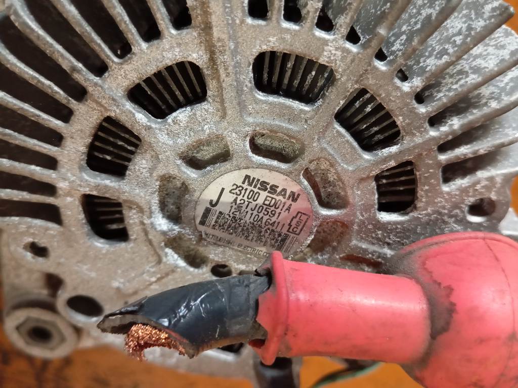 HR15DE ГЕНЕРАТОР 23100 ED01A Nissan AD 1