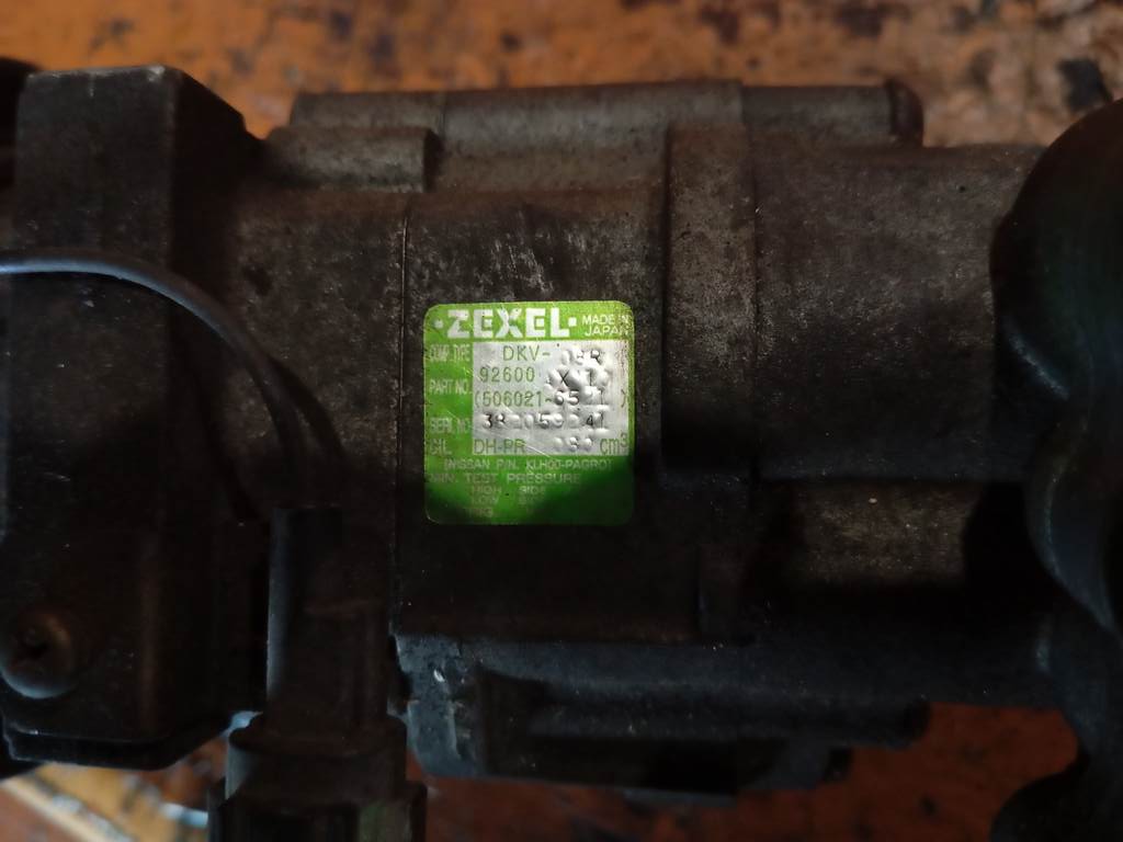 CR14DE КОМПРЕССОР КОНДИЦИОНЕРА 92600 AX10 Nissan March 1