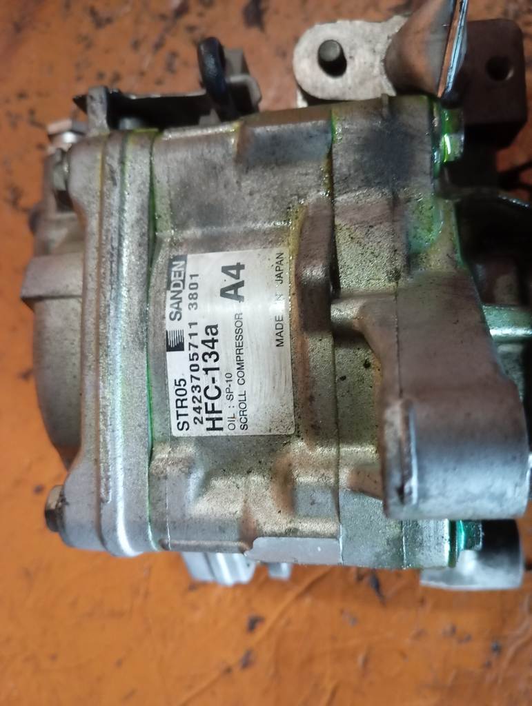 S07A КОМПРЕССОР КОНДИЦИОНЕРА HFC-134A Honda N Box 1