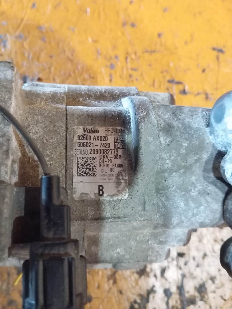 CR12DE КОМПРЕССОР КОНДИЦИОНЕРА 92600 AX020 Nissan AD 1