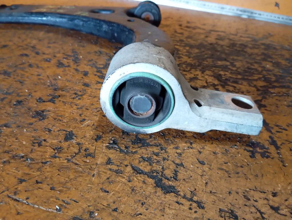 Подвеска Mazda Demio 2