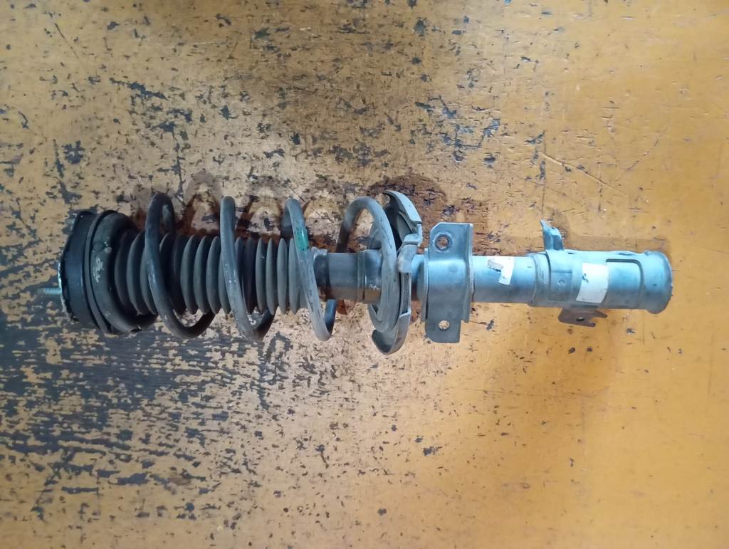 Подвеска Mazda Demio 2