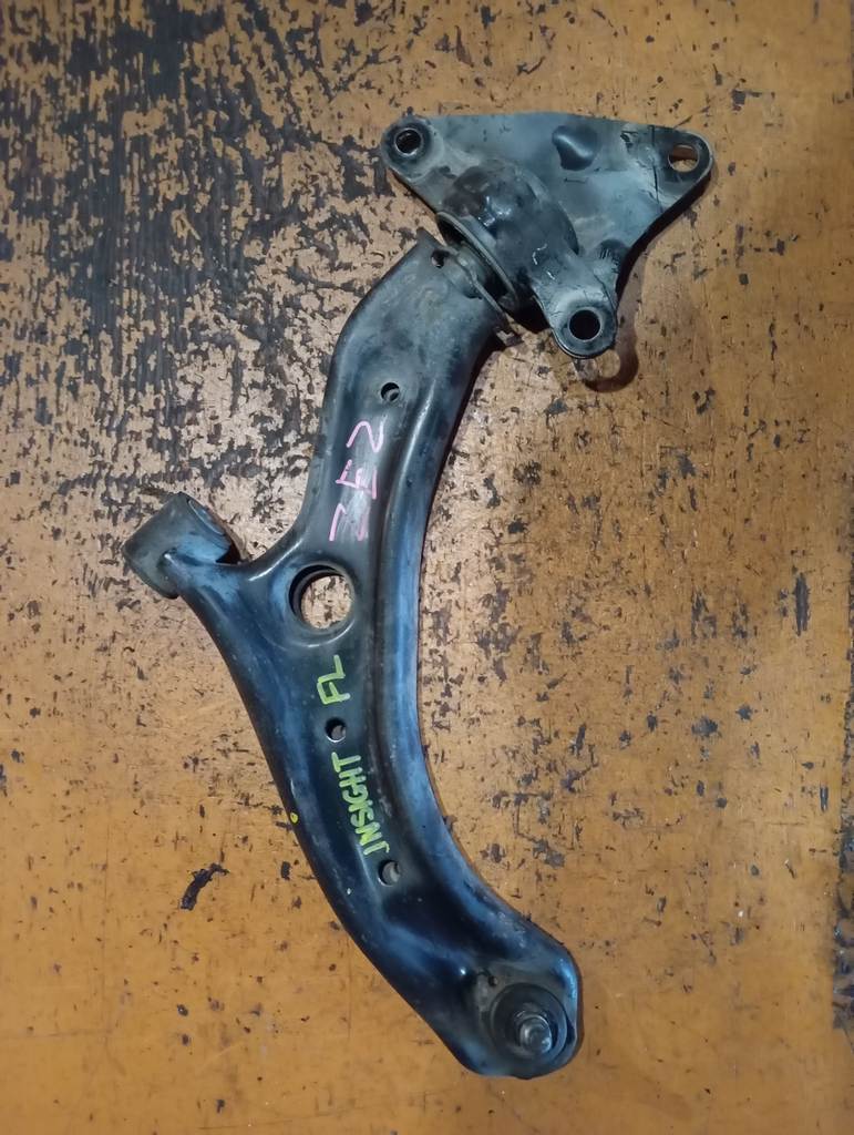 рычаг Honda Insight 0