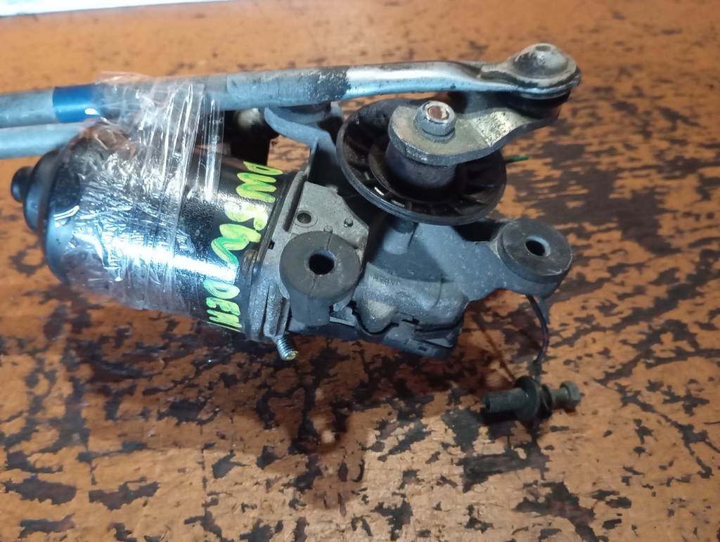 DEMIO DW5W ТРАПЕЦИЯ+МОТОР ДВОРНИКОВ Mazda Demio 1