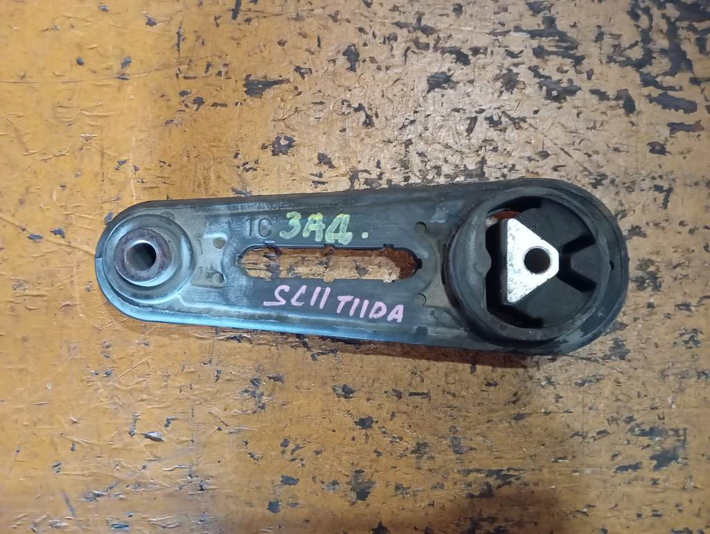 подушка двигателя Nissan Tiida Latio 0