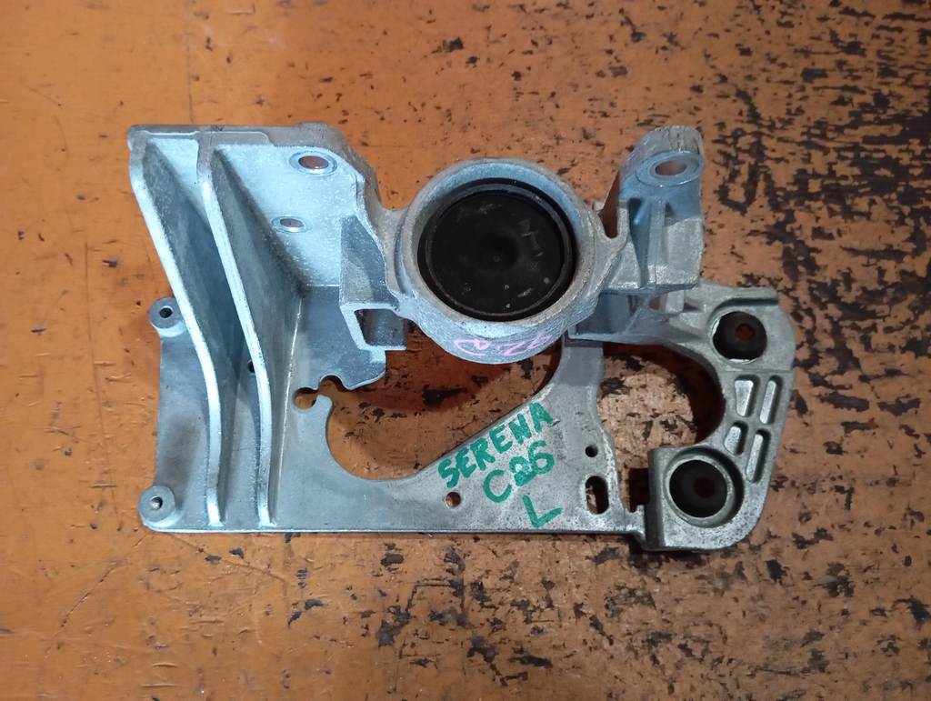 подушка двигателя Nissan Serena 0