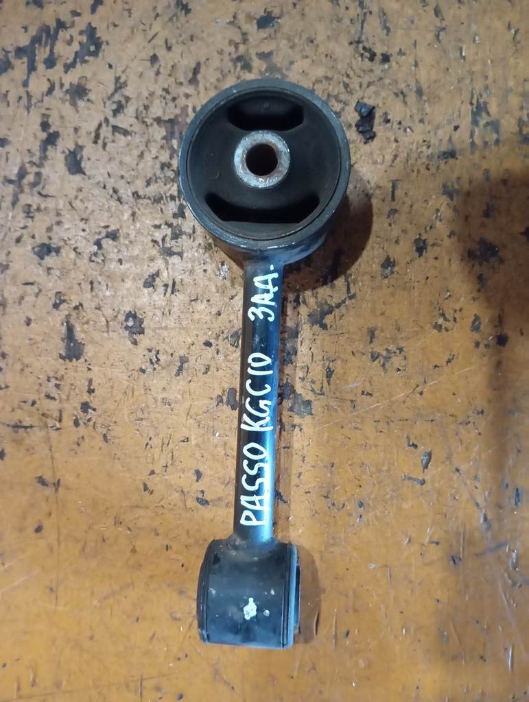 подушка двигателя Toyota Passo 0