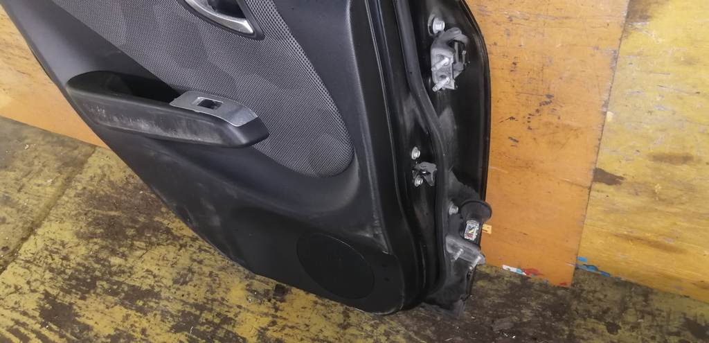 дверь Honda Fit 6