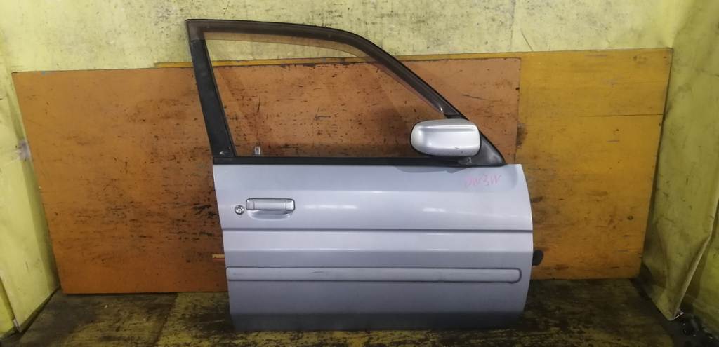 дверь Mazda Demio 0