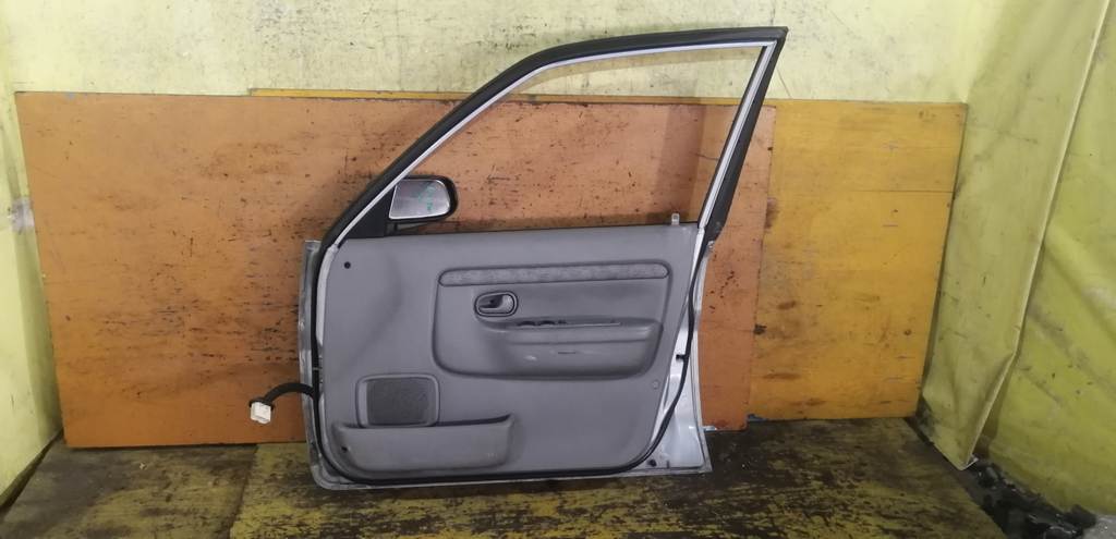 Кузов Mazda Demio 2