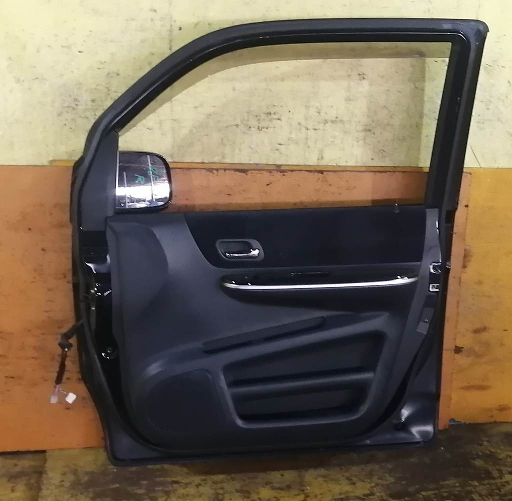 дверь Honda Stepwgn 3