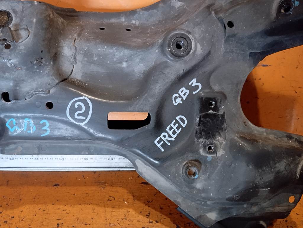FREED GB3 БАЛКА ПОПРЕРЕЧНАЯ ПЕРЕД 2 Honda Freed 1