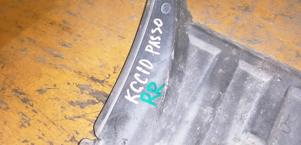 PASSO KGC10 ПОДКРЫЛОК ЗАДНИЙ ПРАВЫЙ Toyota Passo 1