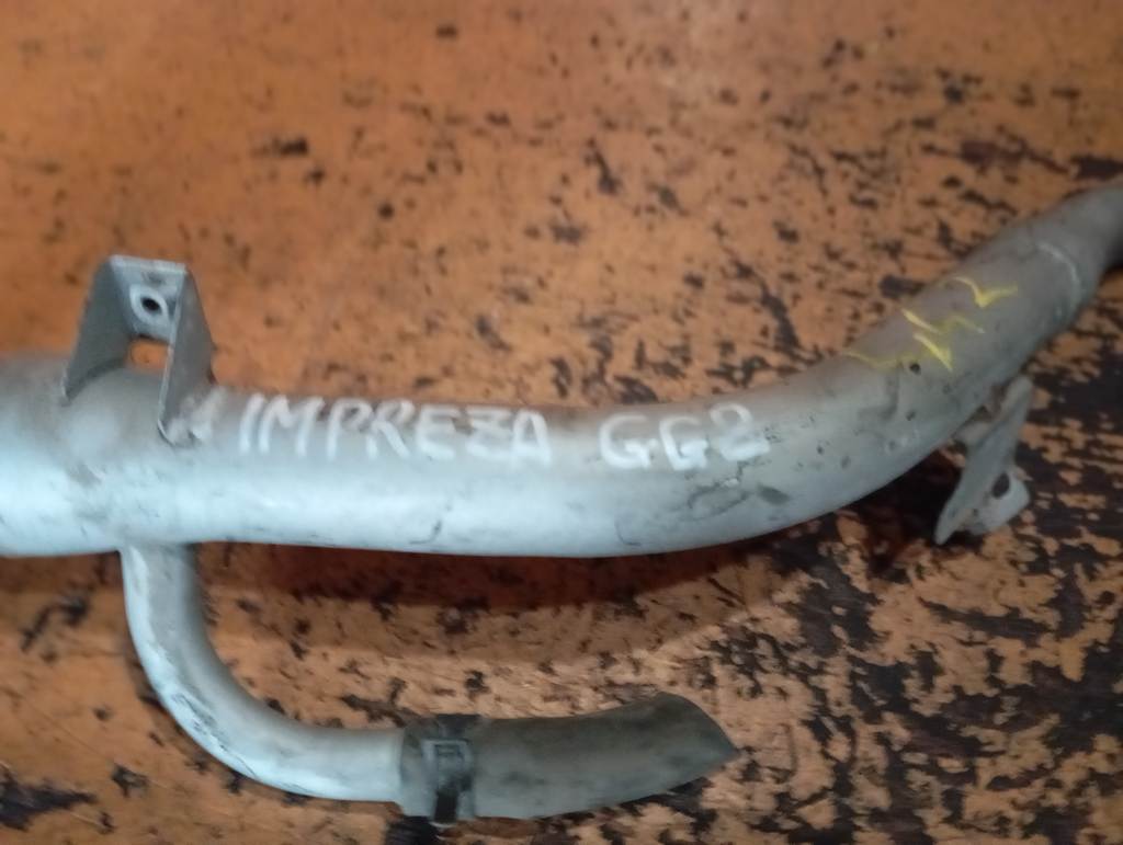 IMPREZA GG2 ЗАЛИВНАЯ ГОРЛОВИНА БЕНЗОБАКА Subaru Impreza 1