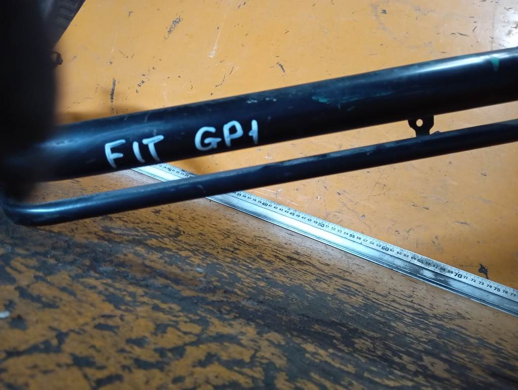 FIT GP1 ЗАЛИВНАЯ ГОРЛОВИНА БЕНЗОБАКА Honda Fit 1