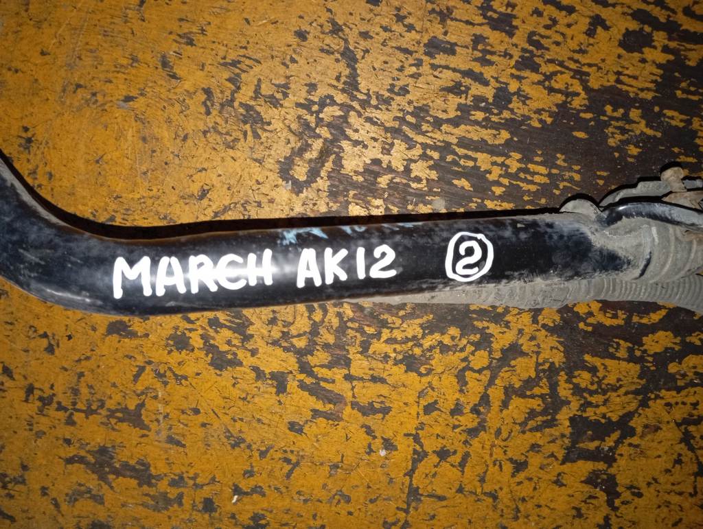 MARCH AK12 ЗАЛИВНАЯ ГОРЛОВИНА БЕНЗОБАКА 2 Nissan March 1