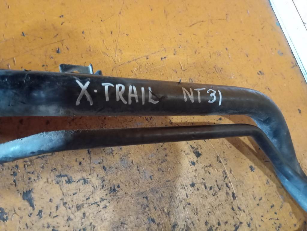 X-TRAIL NT31 ЗАЛИВНАЯ ГОРЛОВИНА БЕНЗОБАКА Nissan X-Trail 1