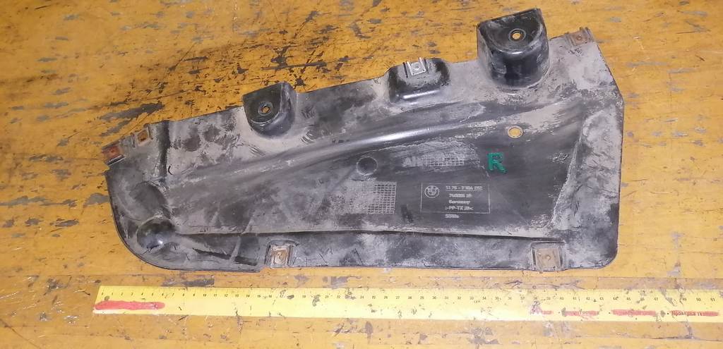 BMW E92 ЗАЩИТА ДНИЩА КУЗОВА ПРАВАЯ 51.75-7 164 292 BMW 3 Series 1