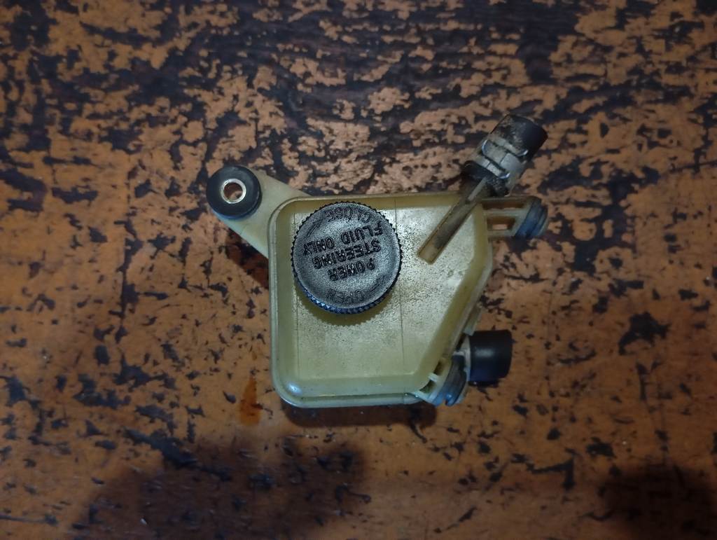 DEMIO DY3W БАЧОК ГУРА Mazda Demio 1