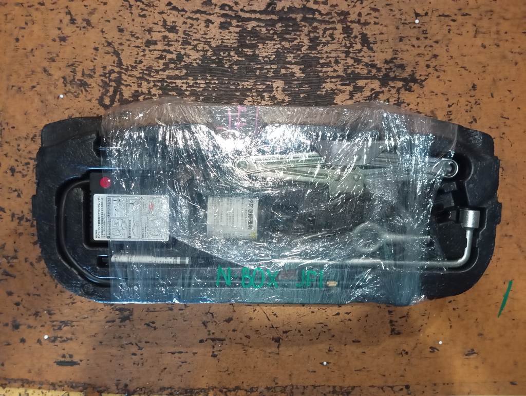 N BOX JF1 НАБОР АВТОМОБИЛЬНЫЙ Honda N Box 1