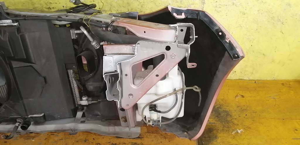 ноускат Nissan March 6