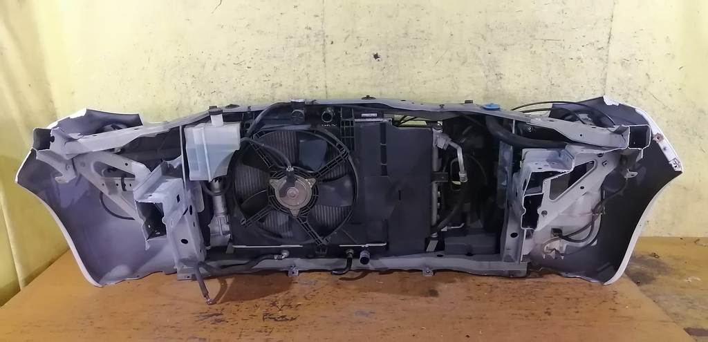 ноускат Nissan March 6