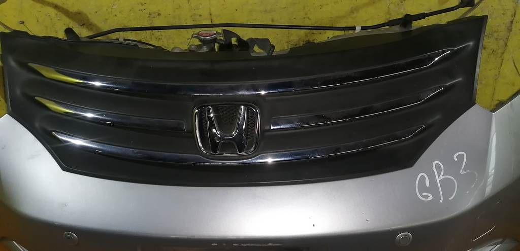 FREED GB3 НОУСКАТ, БЕЗ ФАР Honda Freed 4
