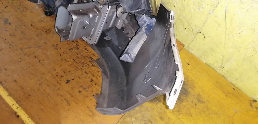 ноускат Mazda Demio 9