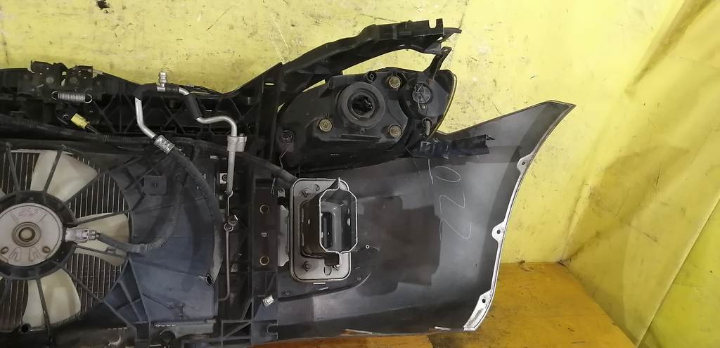 Кузов Mazda Demio 11