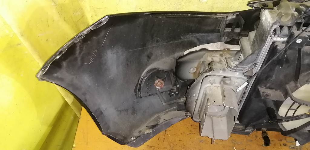 Кузов Mazda Demio 11