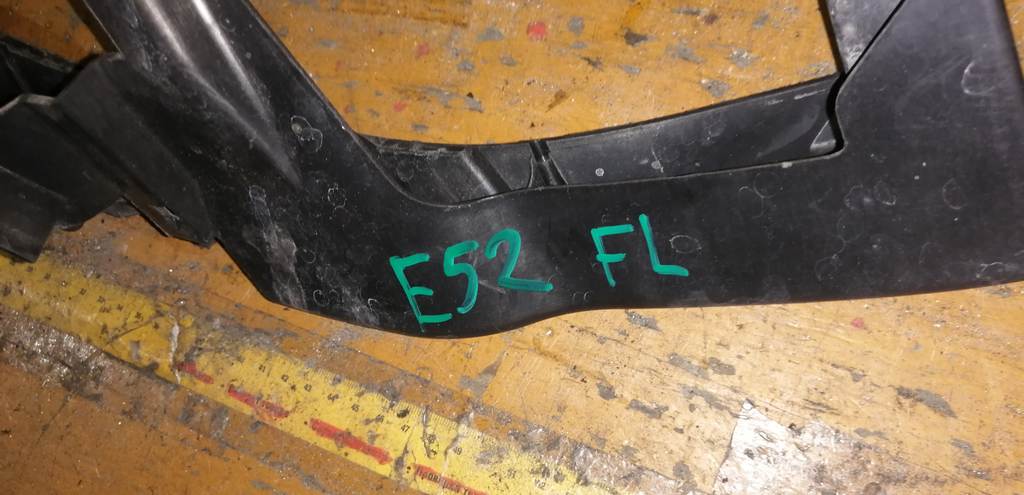 BMW E92 РЕСНИЦА ПОД ФАРУ ЛЕВАЯ 51.11-7154723 BMW 3 Series 1