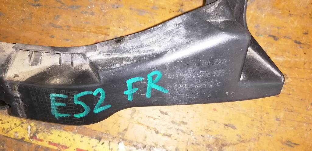 BMW E92 РЕСНИЦА ПОД ФАРУ ПРАВАЯ 51.11-7154724 BMW 3 Series 1