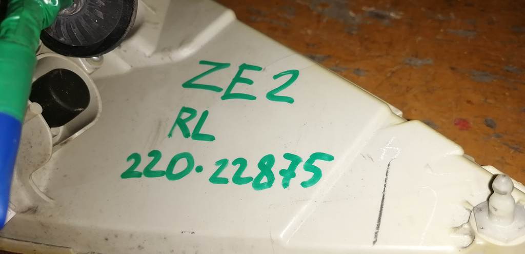 INSIGHT ZE2 СТОП ЛЕВЫЙ 220-22875 Honda Insight 1