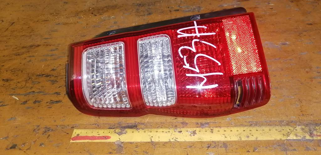 стоп-сигнал Mitsubishi Pajero Mini 0