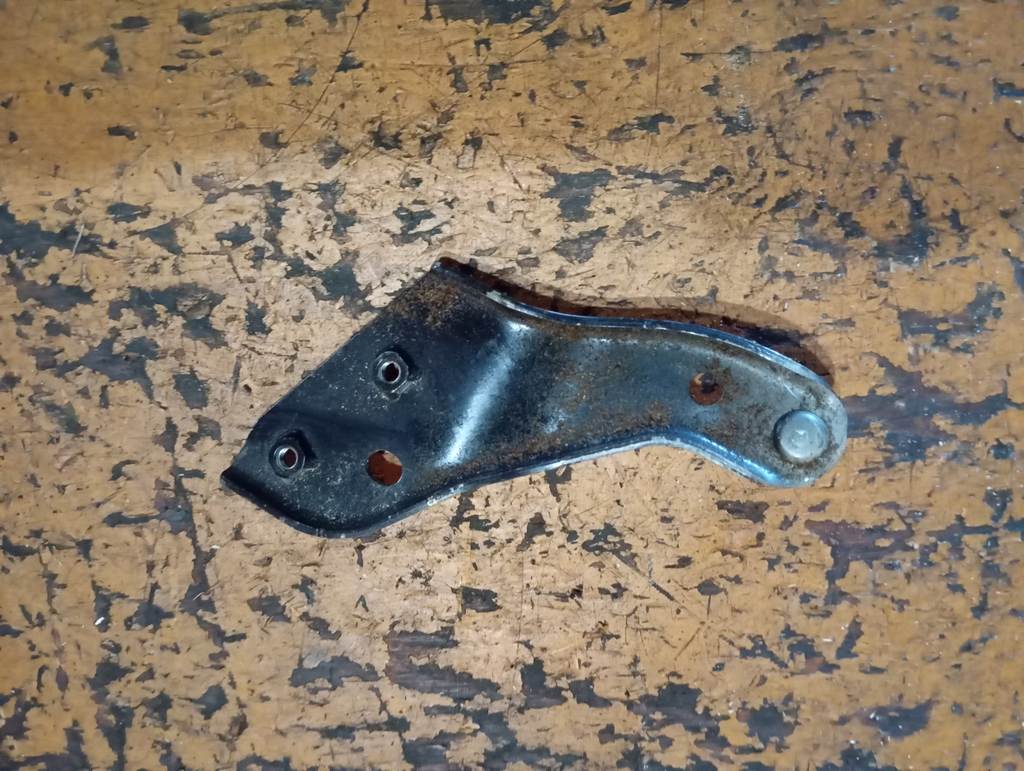 SOLIO MA15S РОЛИК ДВЕРНОЙ Suzuki Solio 1