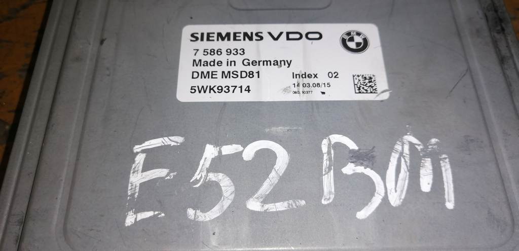 7 586 933 БЛОК УПР. ДВС BMW 3 Series 1