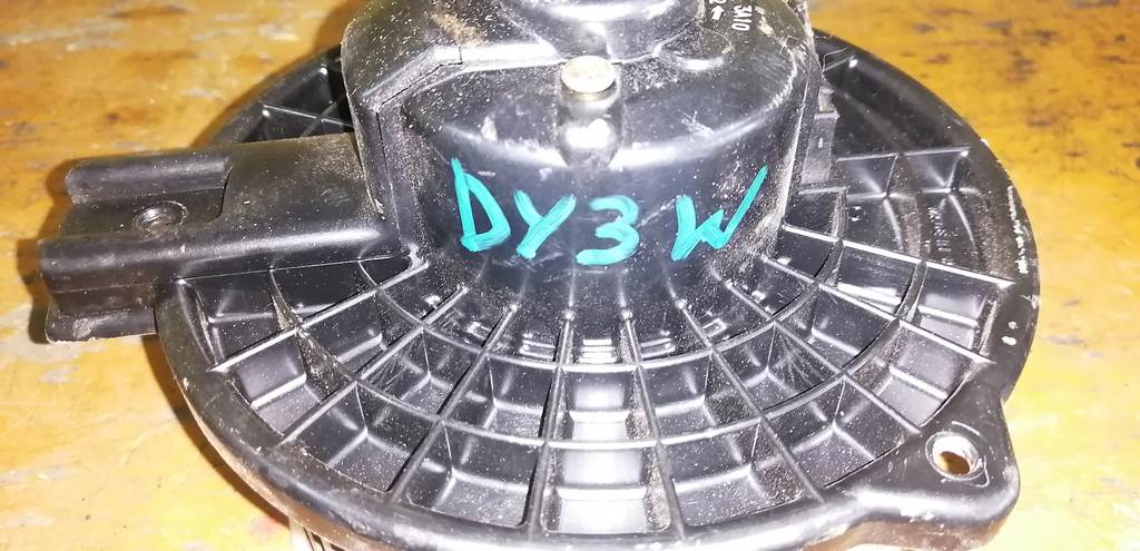 DEMIO DY3W МОТОР ПЕЧКИ ДЕФЕКТ Mazda Demio 1